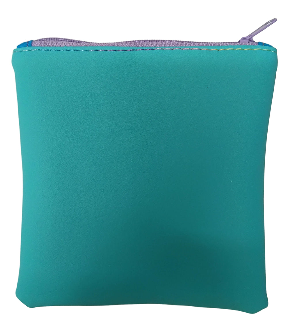 Medium lined zipper bag