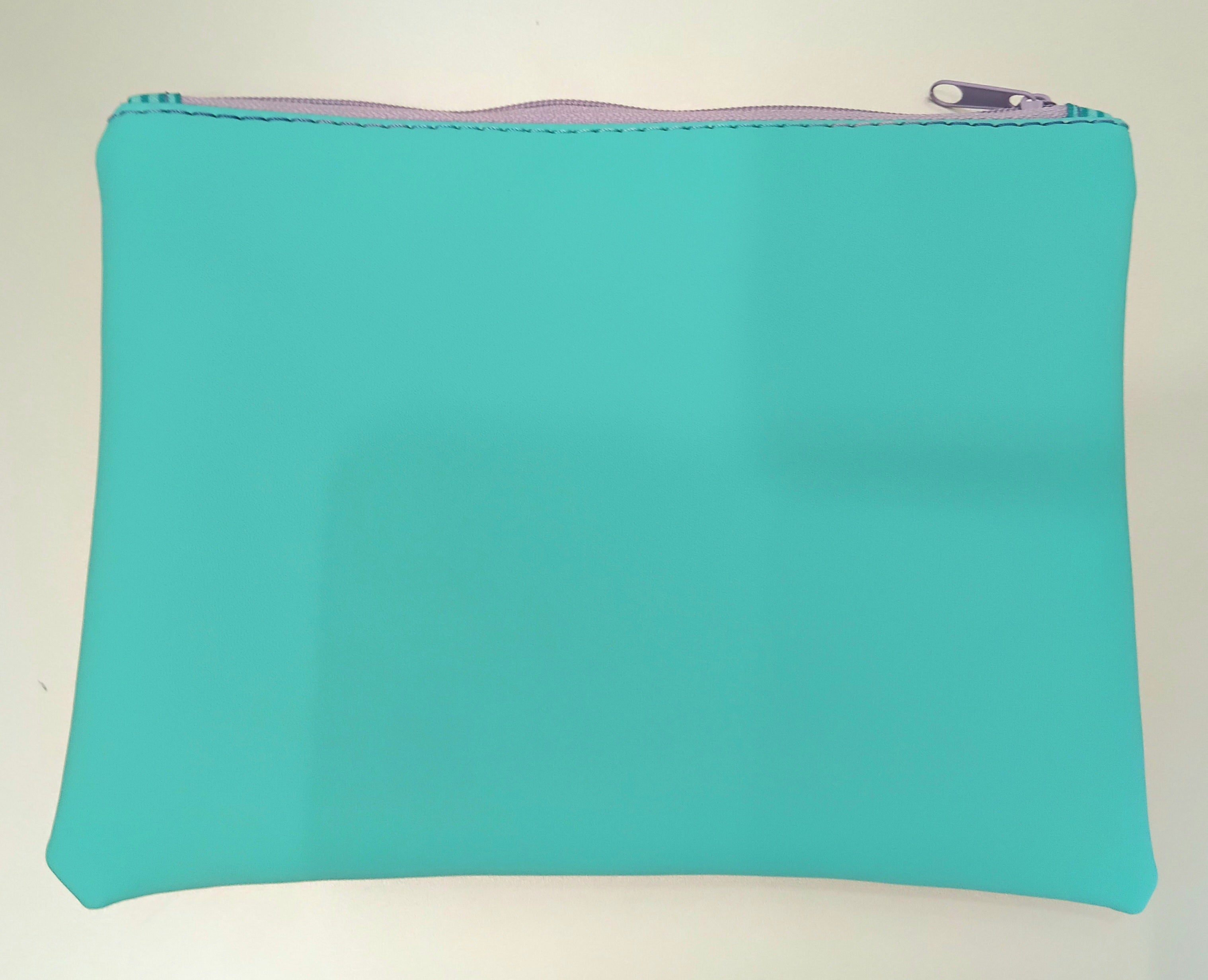 Large lined zipper bag